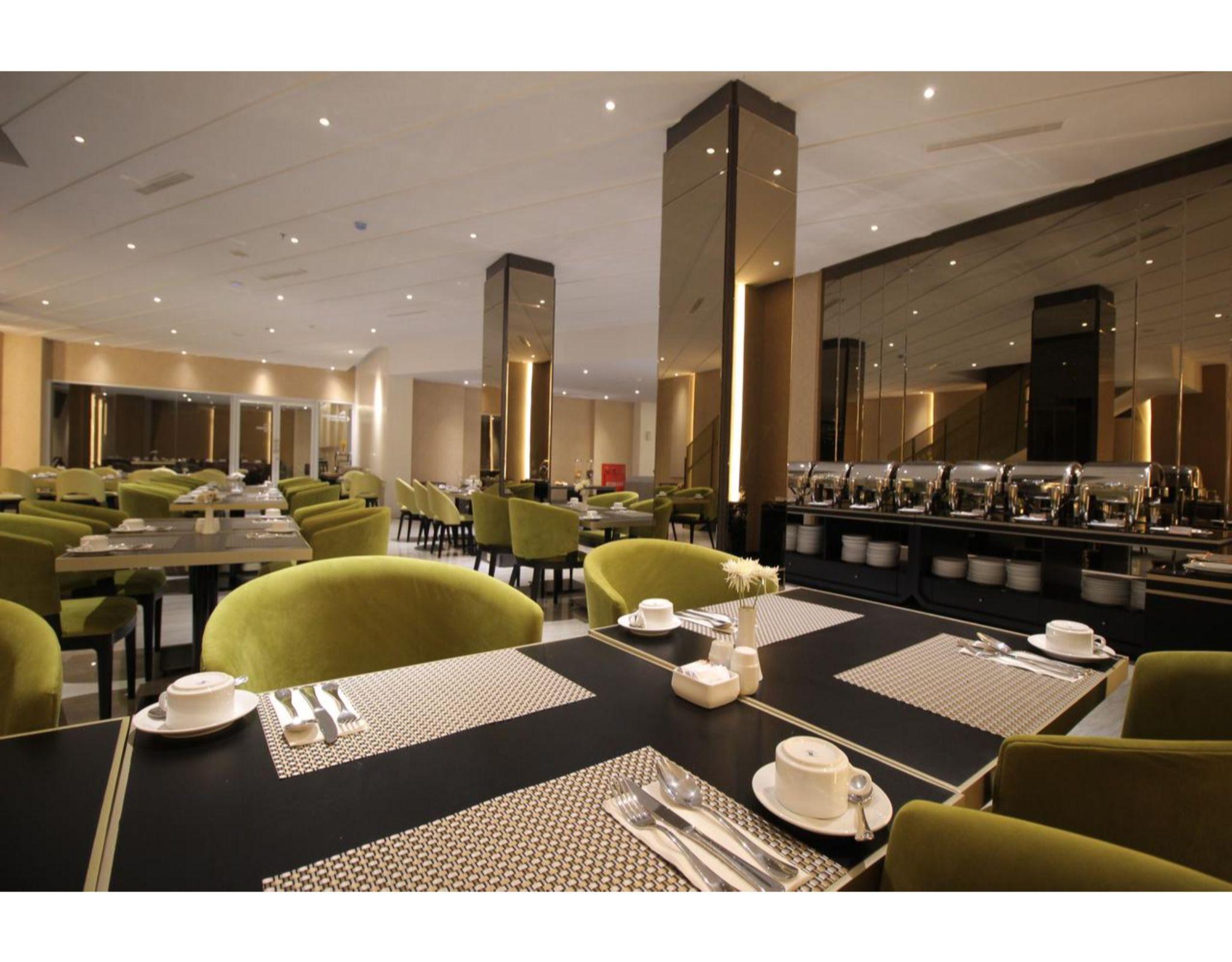 Forriz Hotel Yogyakarta Extérieur photo